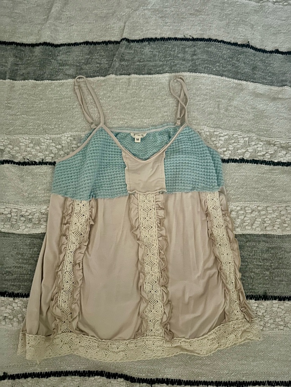 POL - Tank Top - Picture 2 of 5